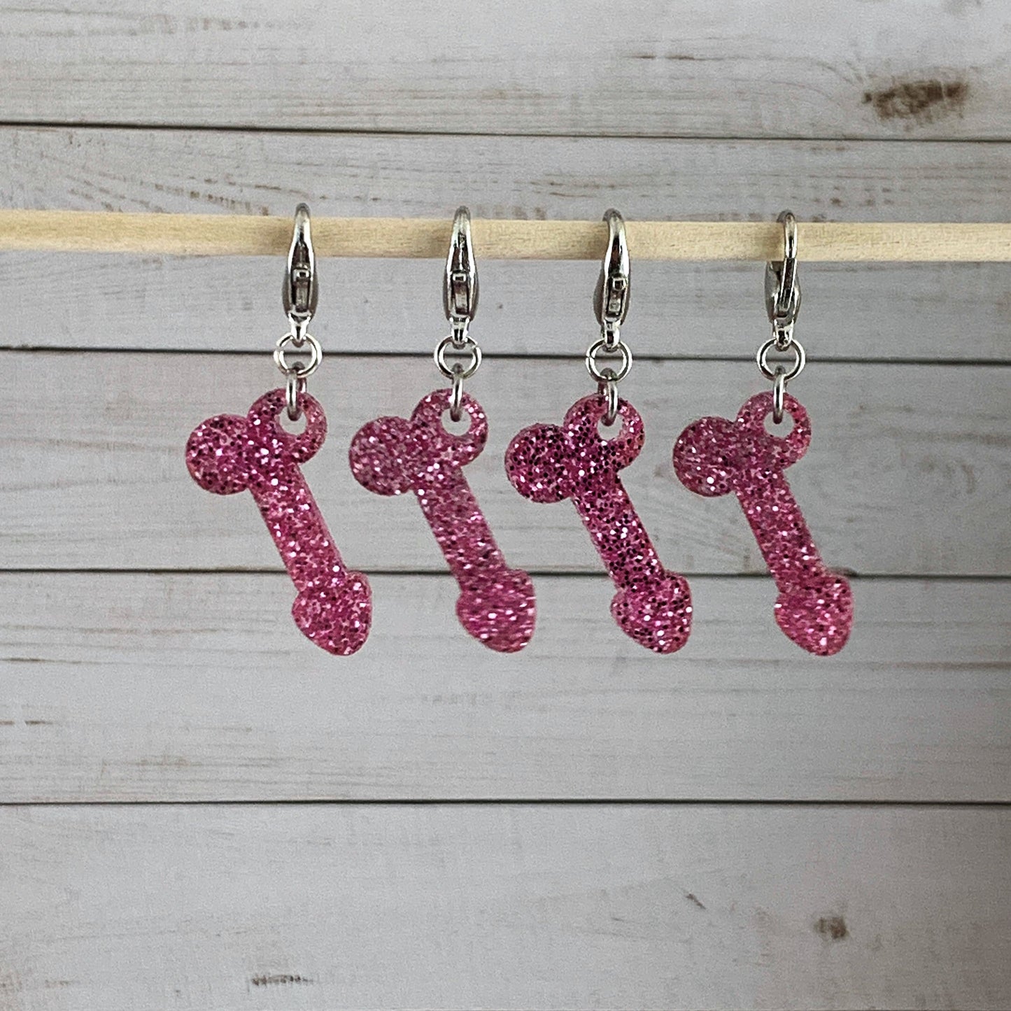 Glitter D Stitch Markers